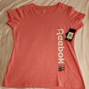 NWT! Woman's Reebok shirt. Size large.